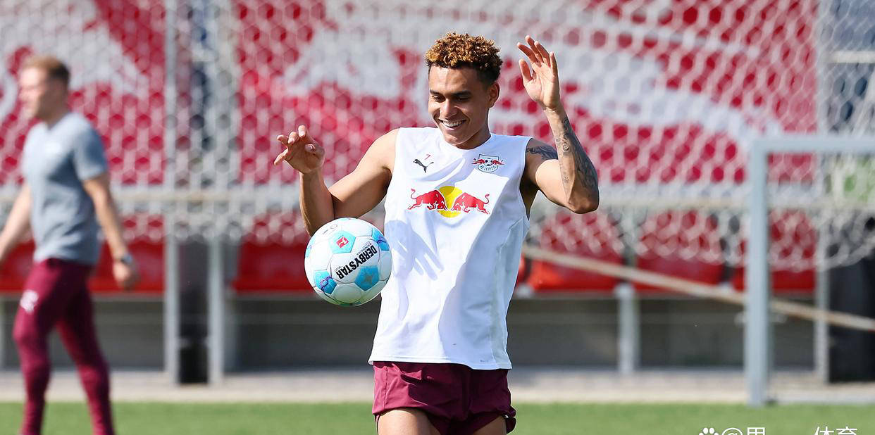 意甲最新动态：自行车老人或将重返AC米兰，国米备选方案备受关注